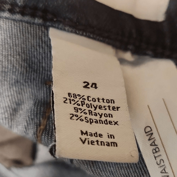 Lane Bryant Medium Wash Flex Magic Waist Mid-Rise Bootcut Jeans Size 24 (2886) - Picture 4 of 6